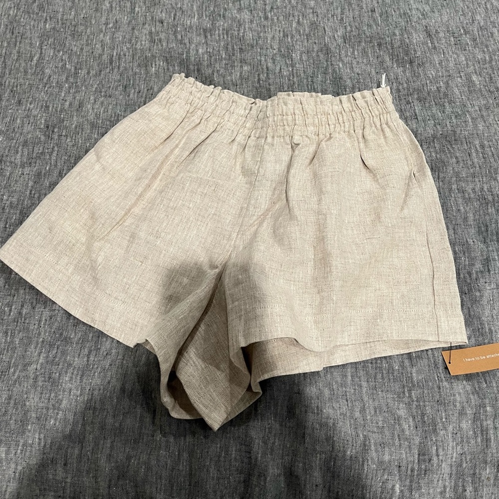 Mila Linen Short Reformation